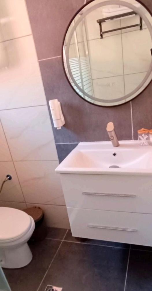 A & K Vacation House Varos ภายนอก รูปภาพ